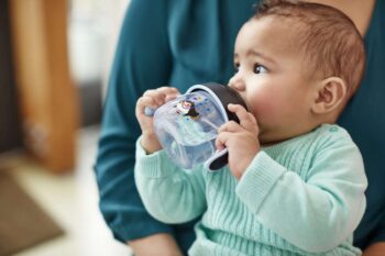 لیوان زیر یک سال اونت