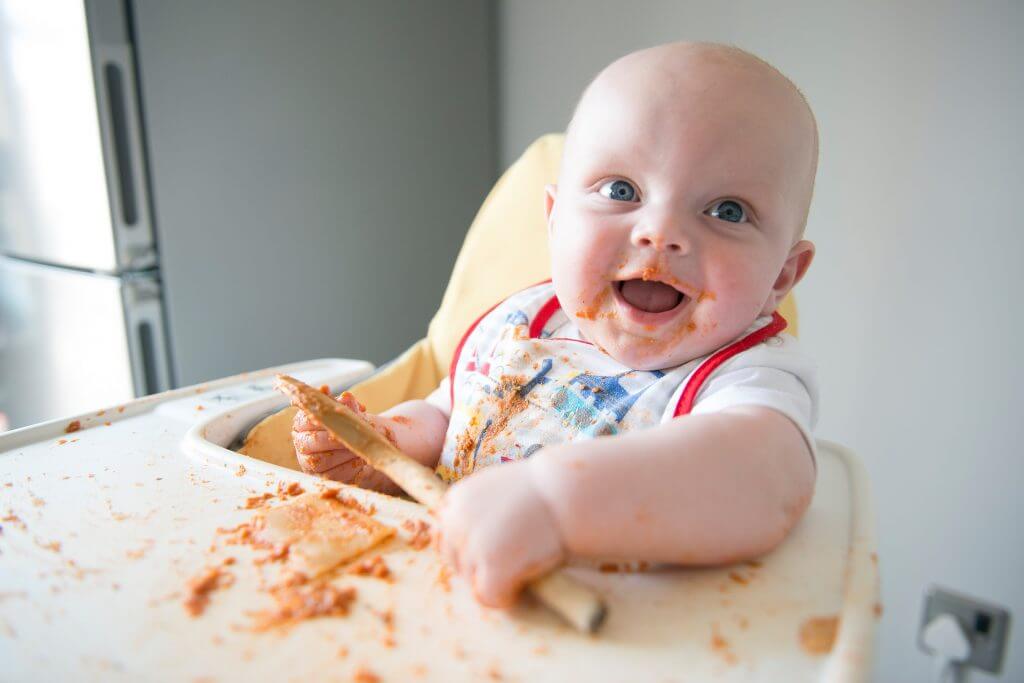 غذاخوردن کودک