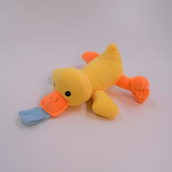 عروسک پستانک اردک