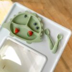 ست ظروف غذای کودک سیلیکونی دایناسور