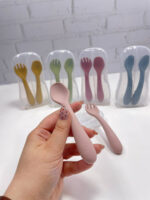 قاشق و چنگال سیلیکونی مدل رنگین کمان