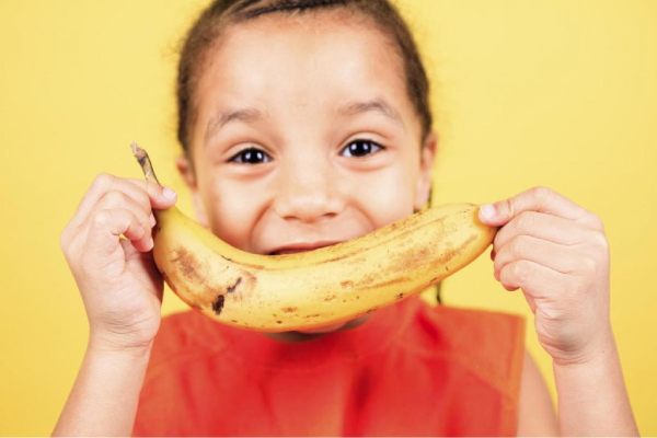 خواص موز برای کودکان 4 فواید موز برای کودکان