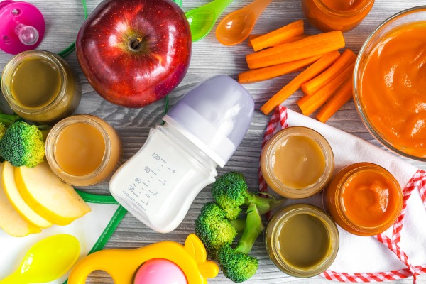 همه چیز درباره غذای کمکی نوزاد 2 غذای کمکی کودک