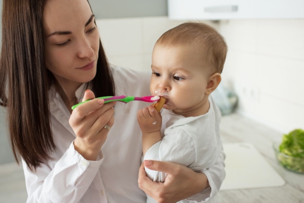 بهترین پوره برای نوزاد شش ماهه 4 پوره برای کودک 6 ماهه