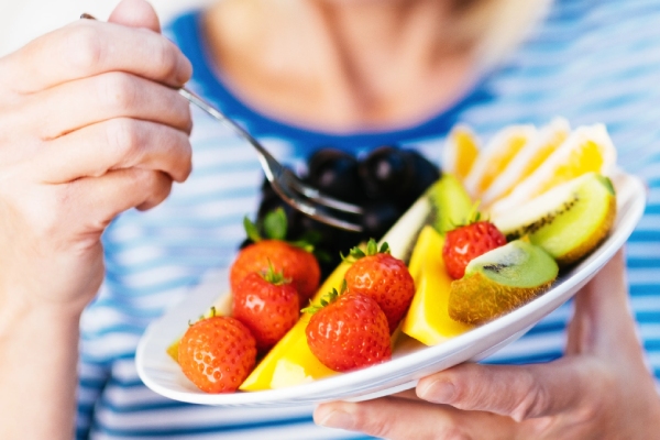 میوه های افزایش دهنده شیر مادر